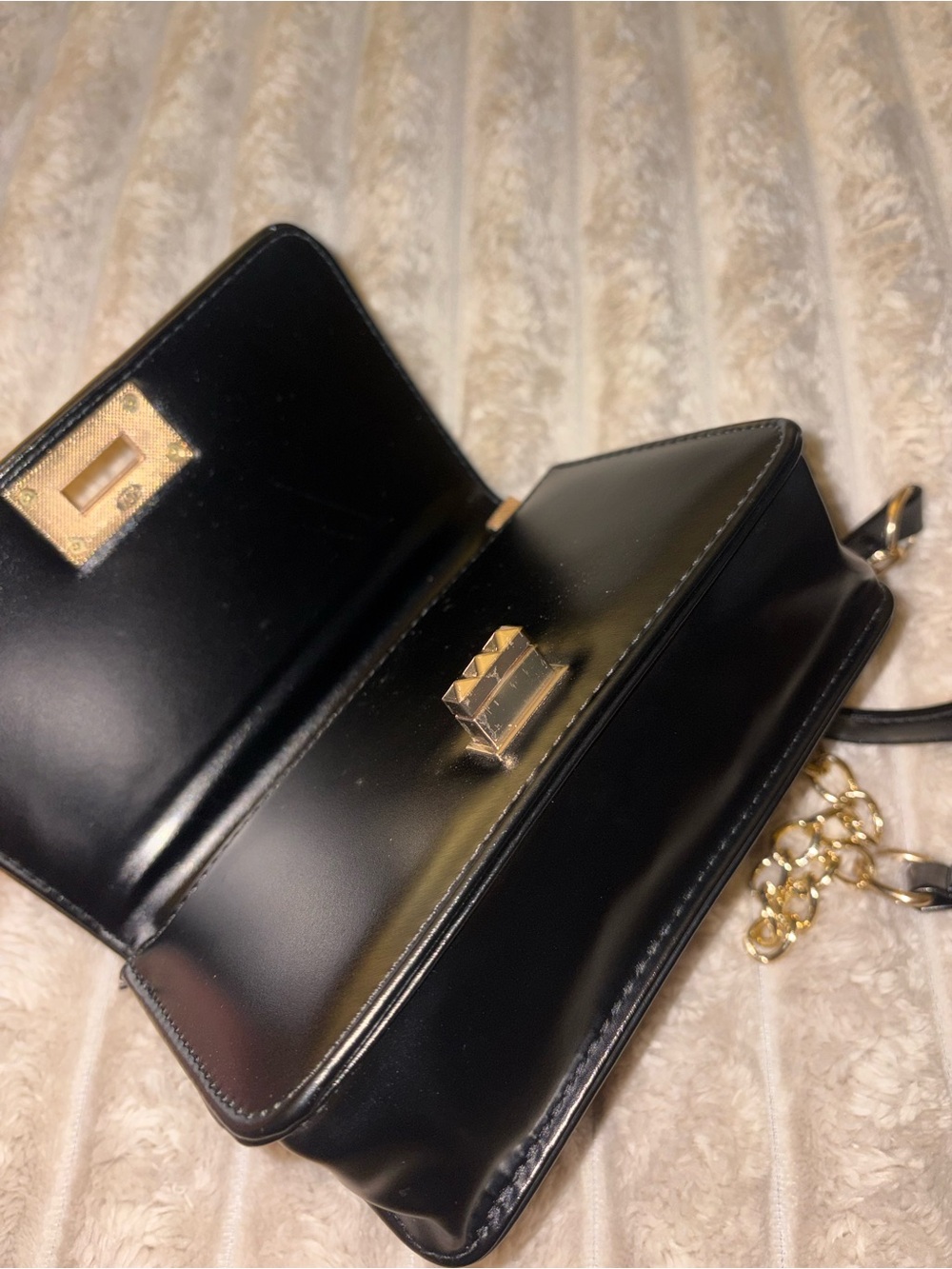 Black Floral-Appliqué Chain Crossbody Bag with Gold Hardware - Picture 6 of 11